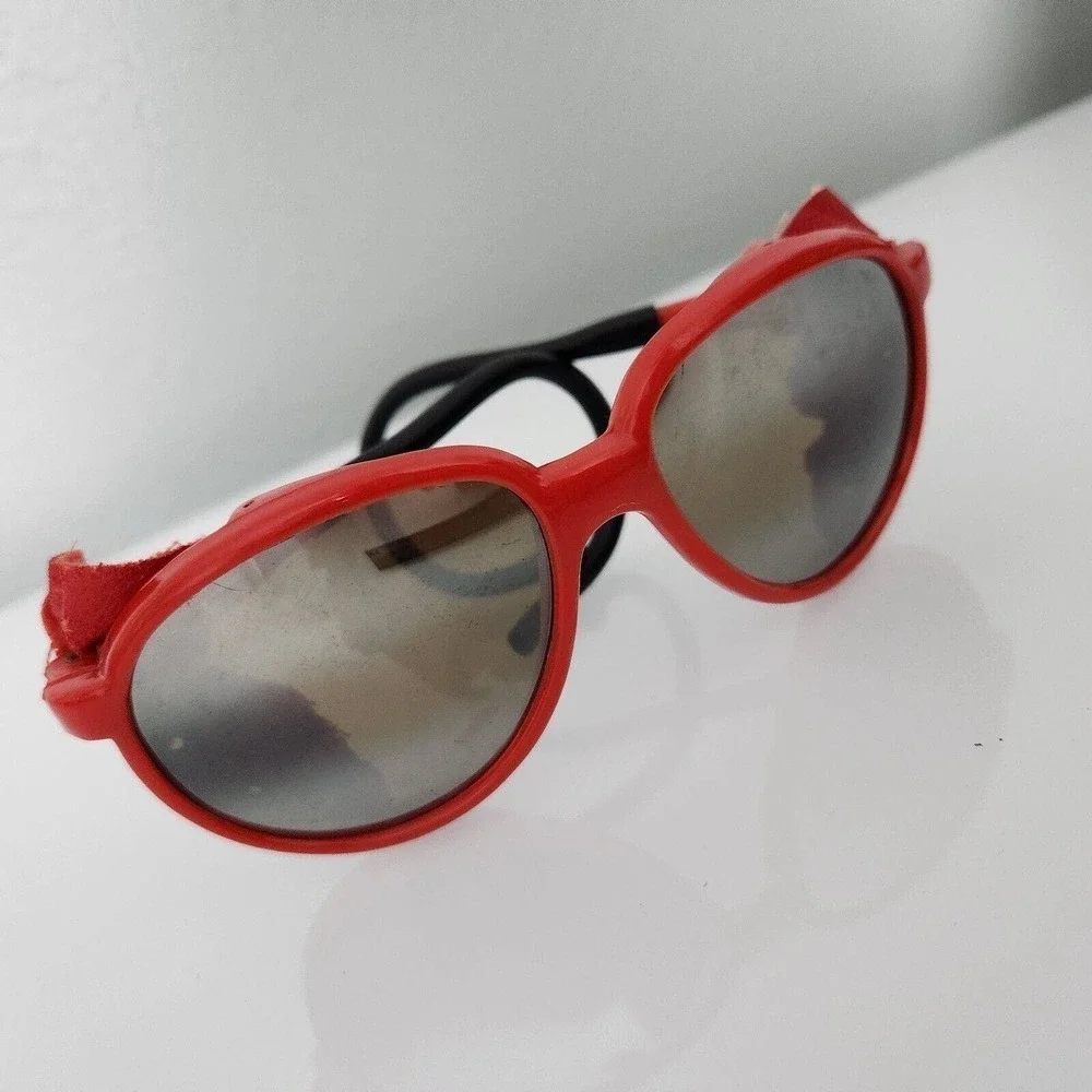 Foster Grant Sunglasses Vintage Rare Red Frames Mirror Lenses & Side Protection